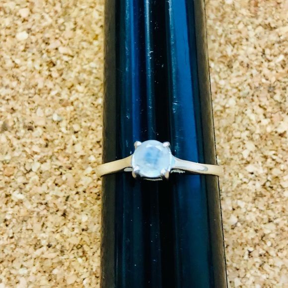 Sterling Silver Rainbow Moonstone Ring 925 Size 9 - Picture 3 of 4